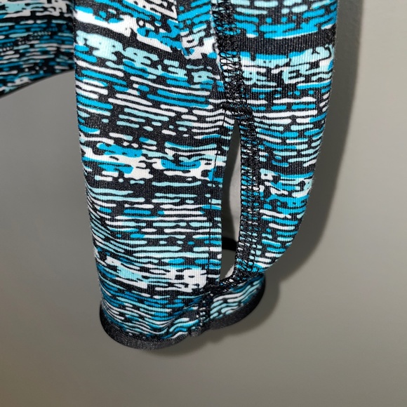 EUC Nike Pro Dri Fit Half Zip Warm Long Tech Sleeve Size Small - Picture 6 of 8